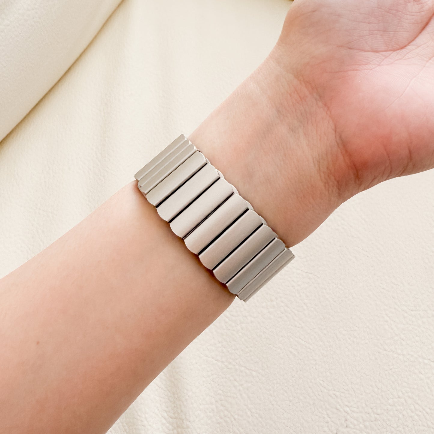 (St-Steel) マグネティック アップル ウォッチ ストラップ - Starlight