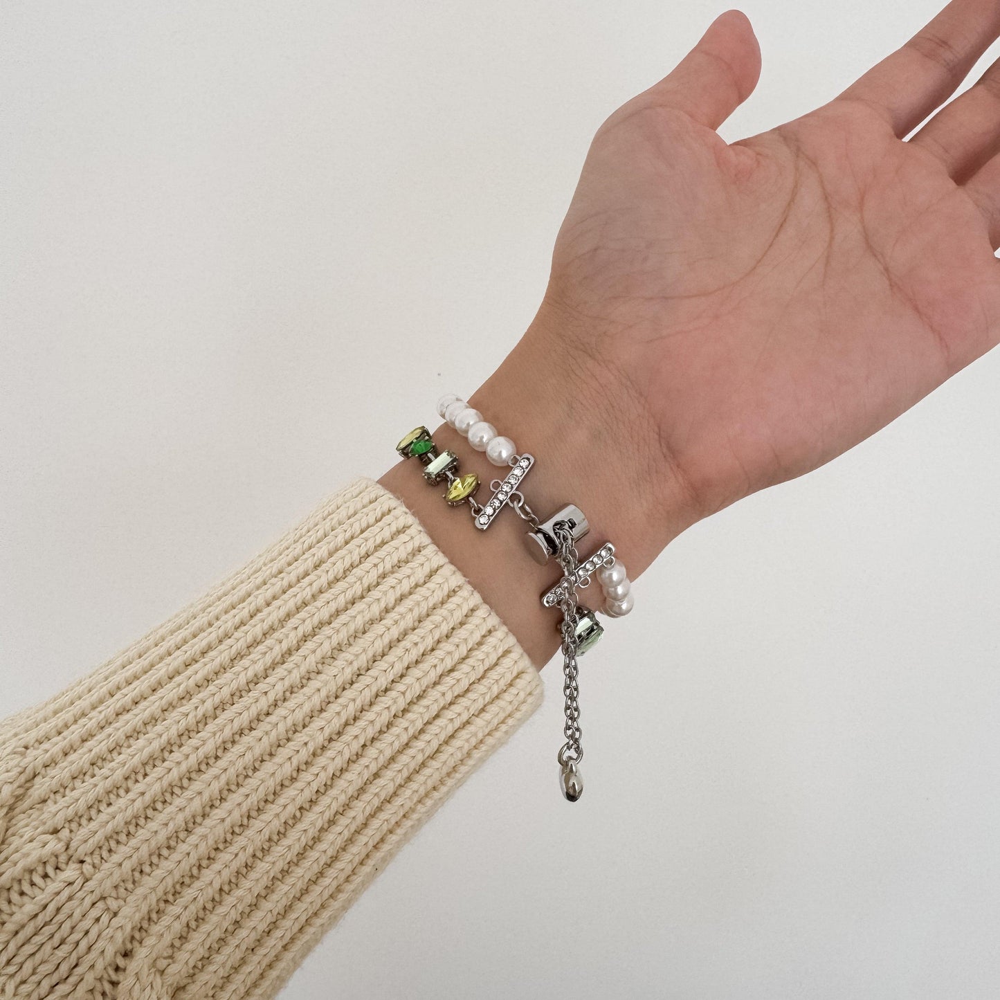 Wonderland_Apple_Watch_Bracelet_-_Green 6