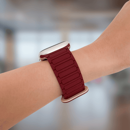 Oyster Magnetic Apple Watch Loop - Wine Red & Pink