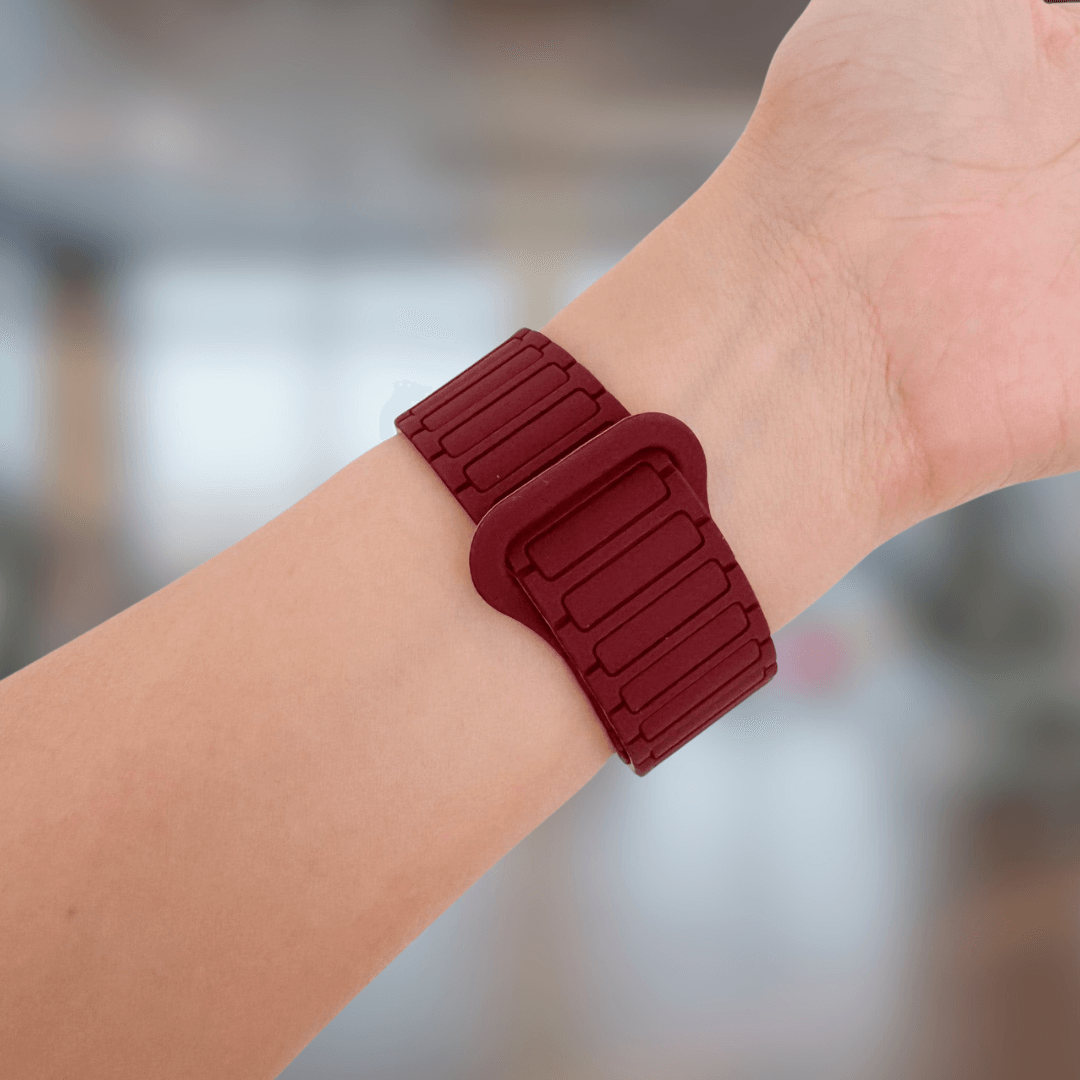 Oyster Magnetic Apple Watch Loop - Wine Red & Pink