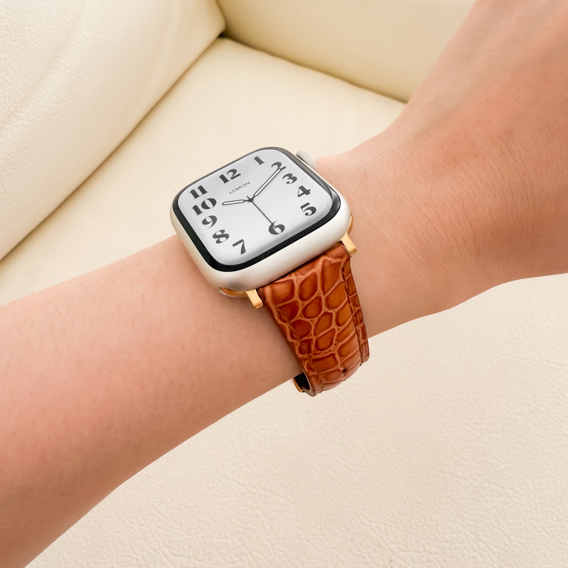 AlligatorLeatherAppleWatchStrap-Brown 