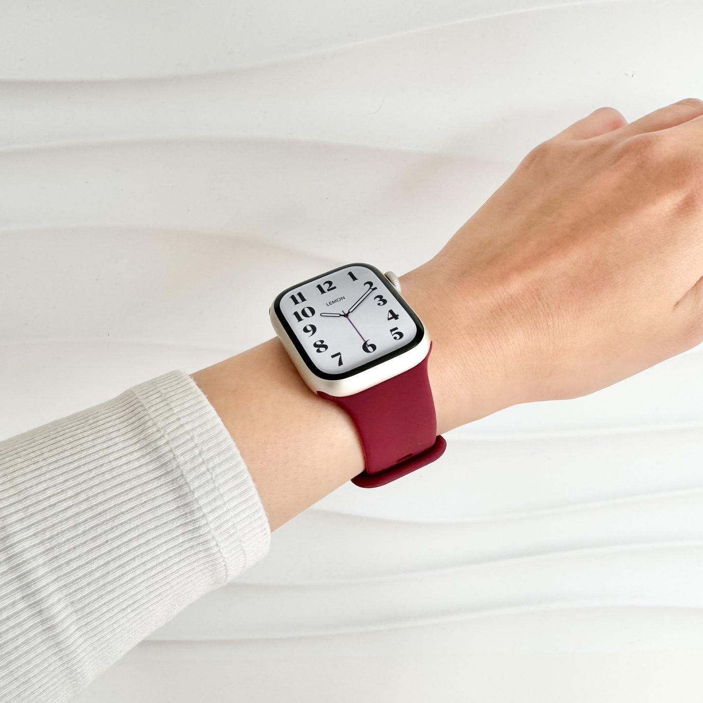 Classic Rubber Knob Apple Watch Band - Wine Red