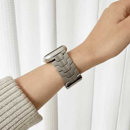 (Titanium) Pure Apple Watch Bracelet - Titanium