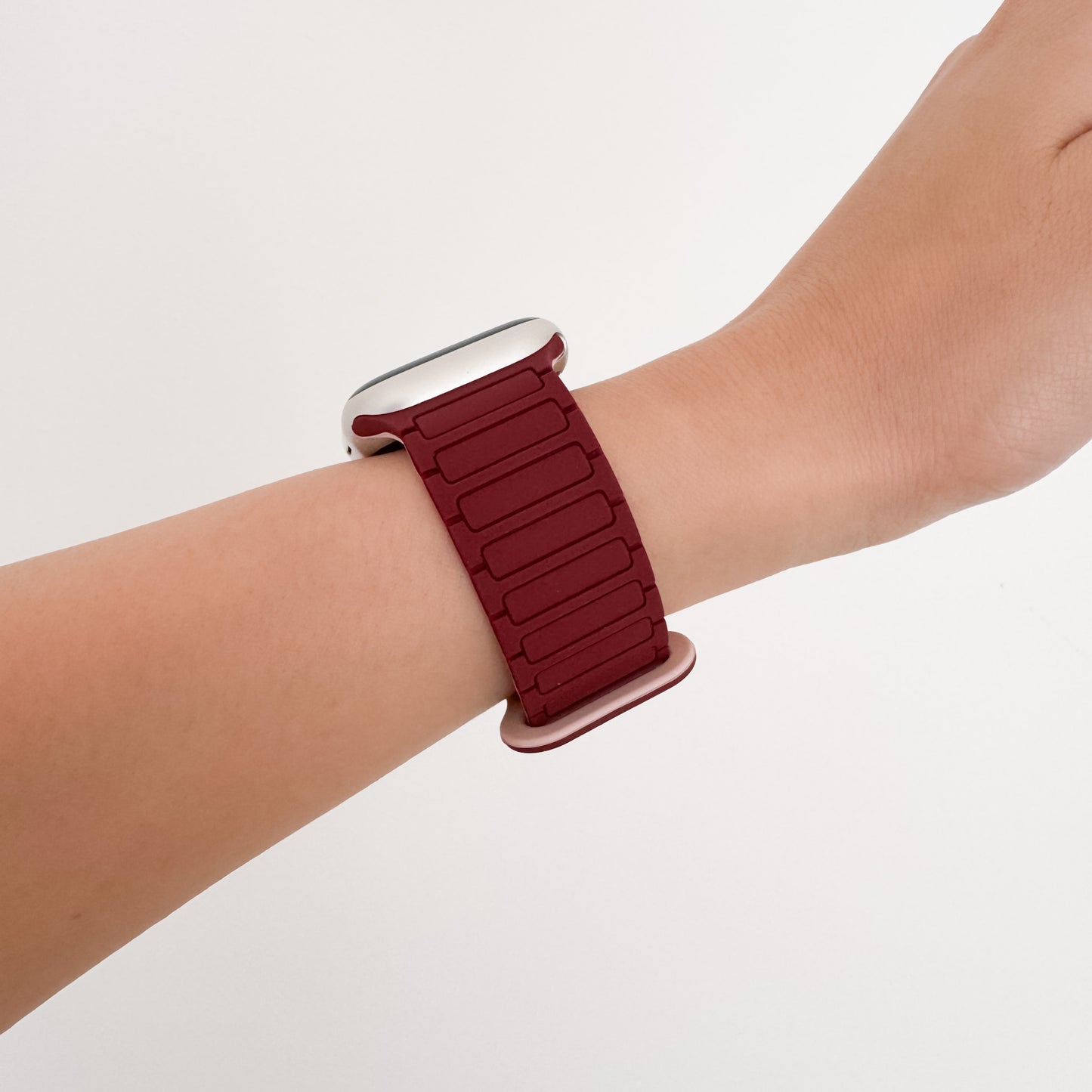 Oyster Magnetic Apple Watch Loop - Wine Red & Pink