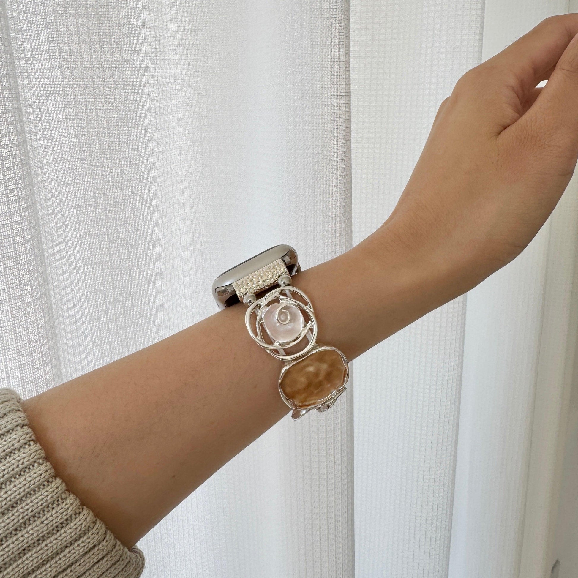 Rosette Apple Watch Bracelet - Orange Glow 3