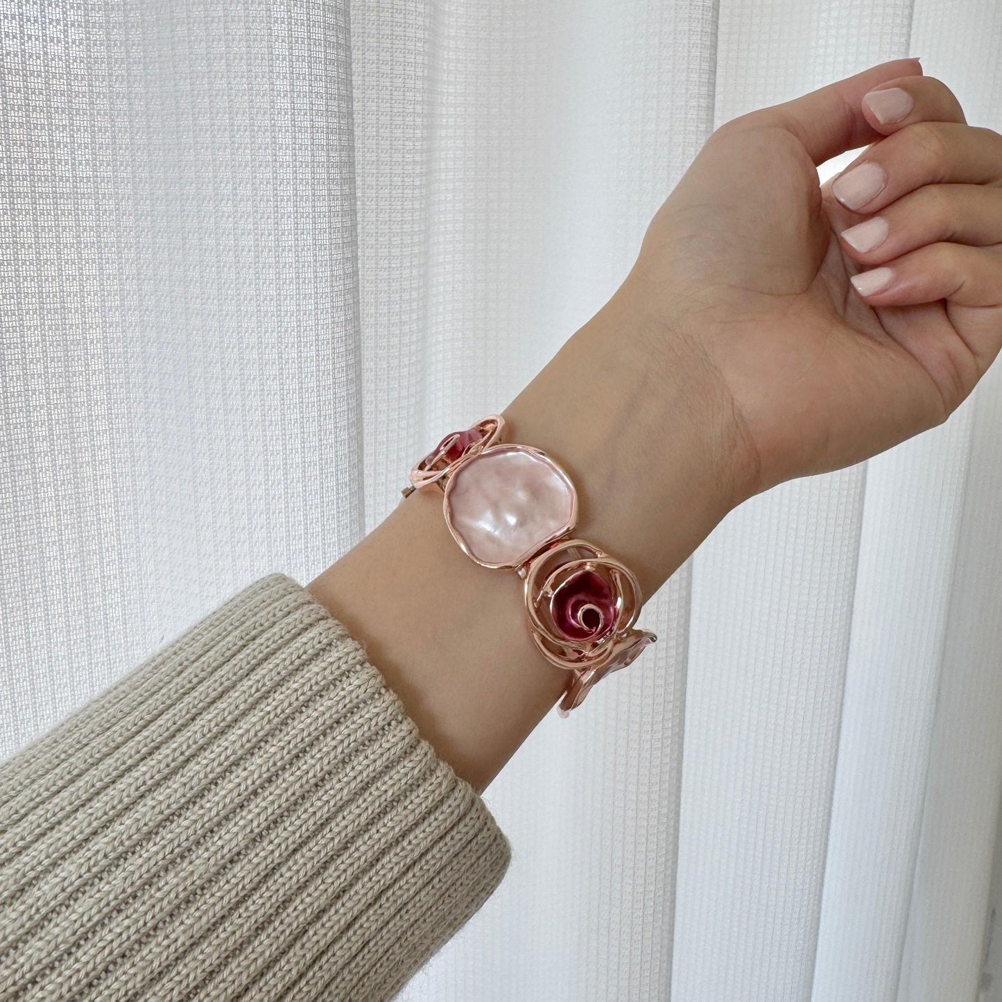 Rosette Apple Watch Bracelet - Pink Red 3