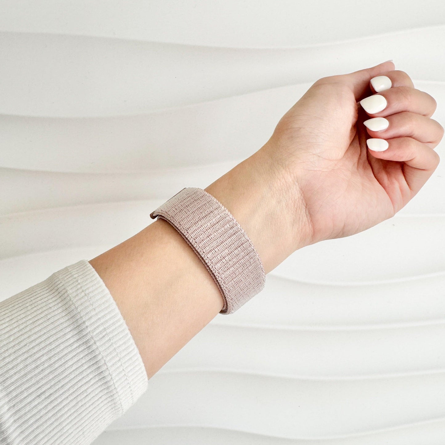 Soft Nylon Apple Watch Loop - Blush Pink