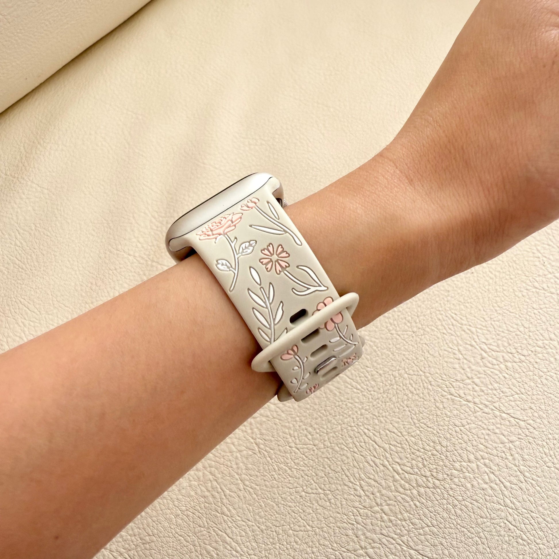Wildflower Silicone Apple Watch Band - Starlight5
