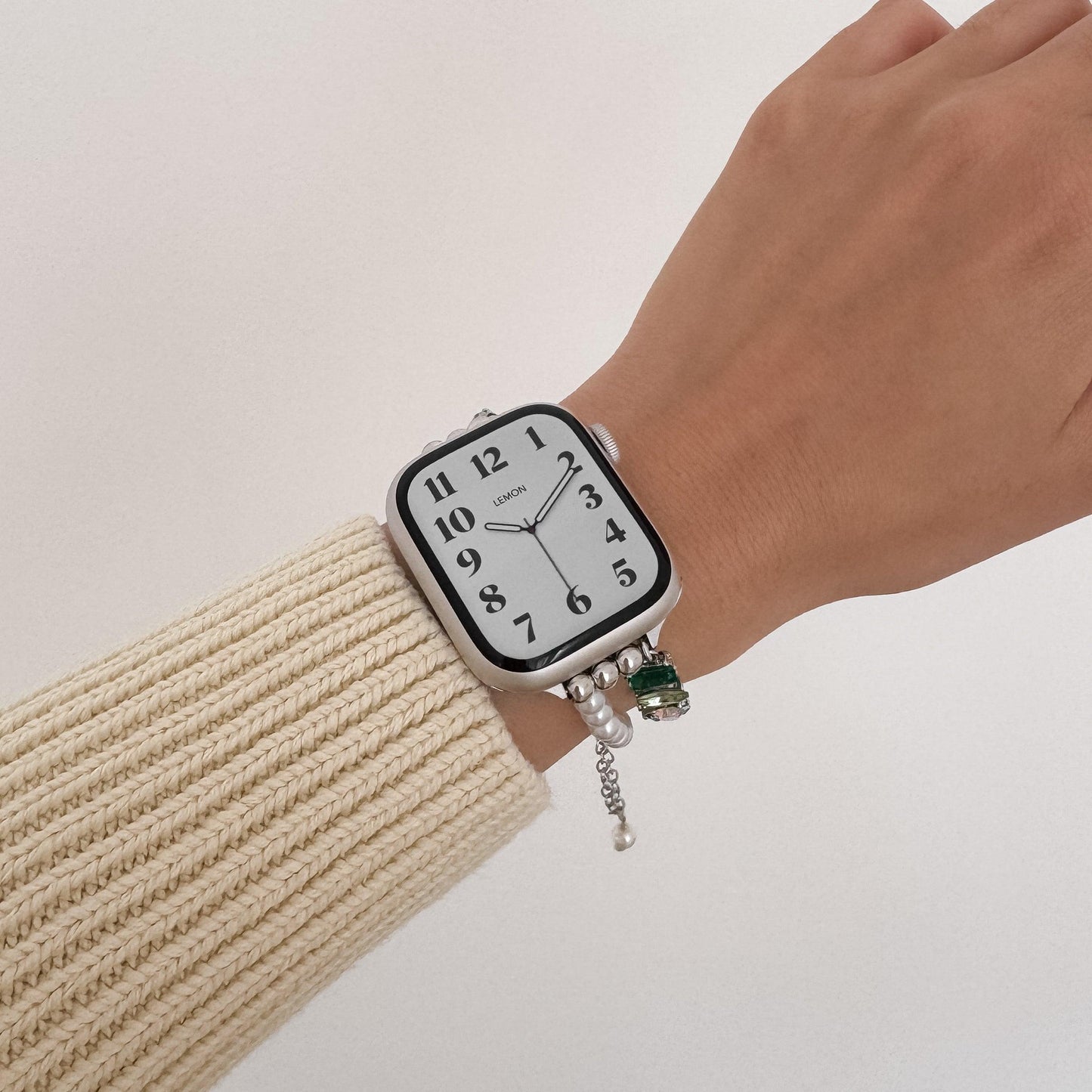 Wonderland_Apple_Watch_Bracelet_-_Blue 2