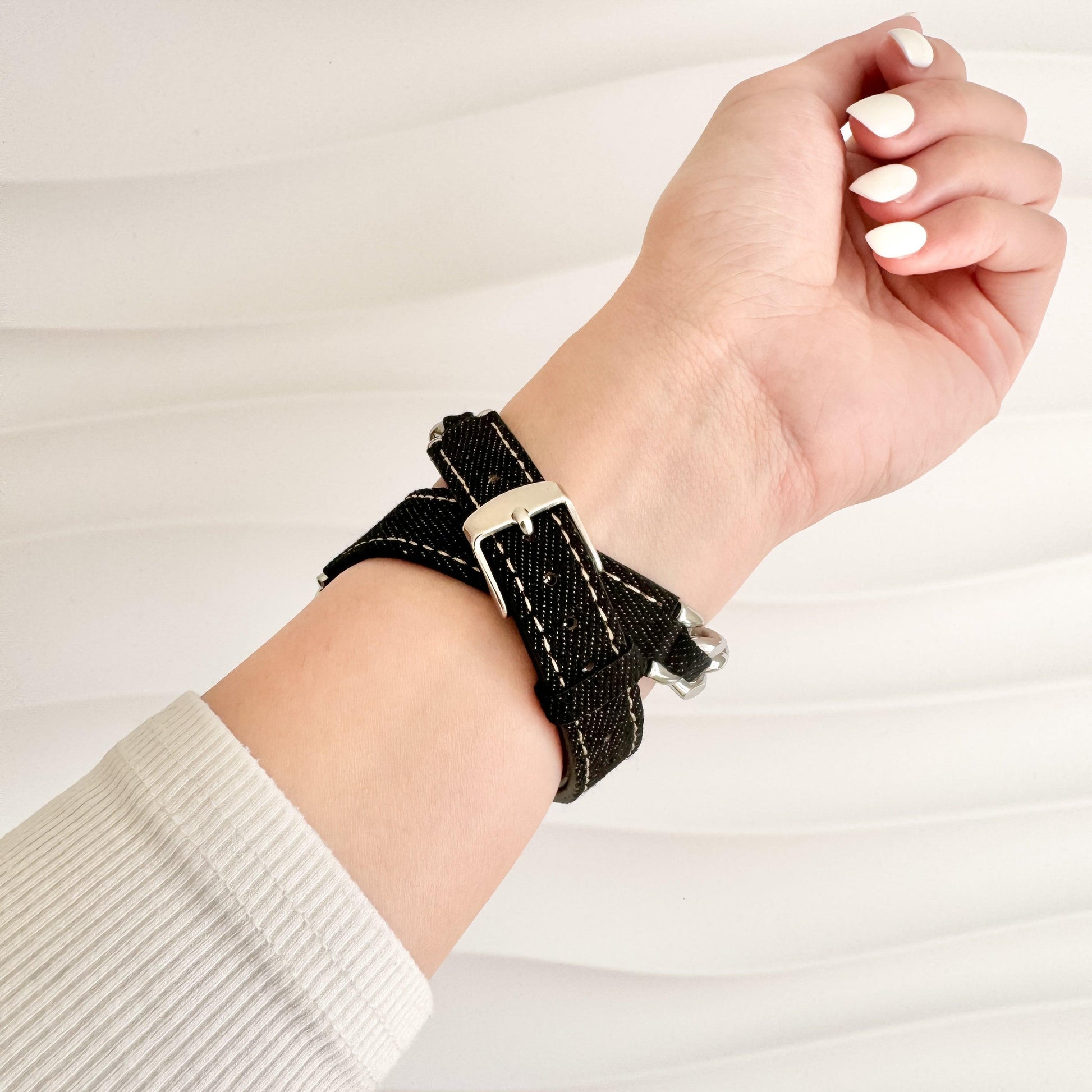 Demin Timeless Apple Watch Band - Black