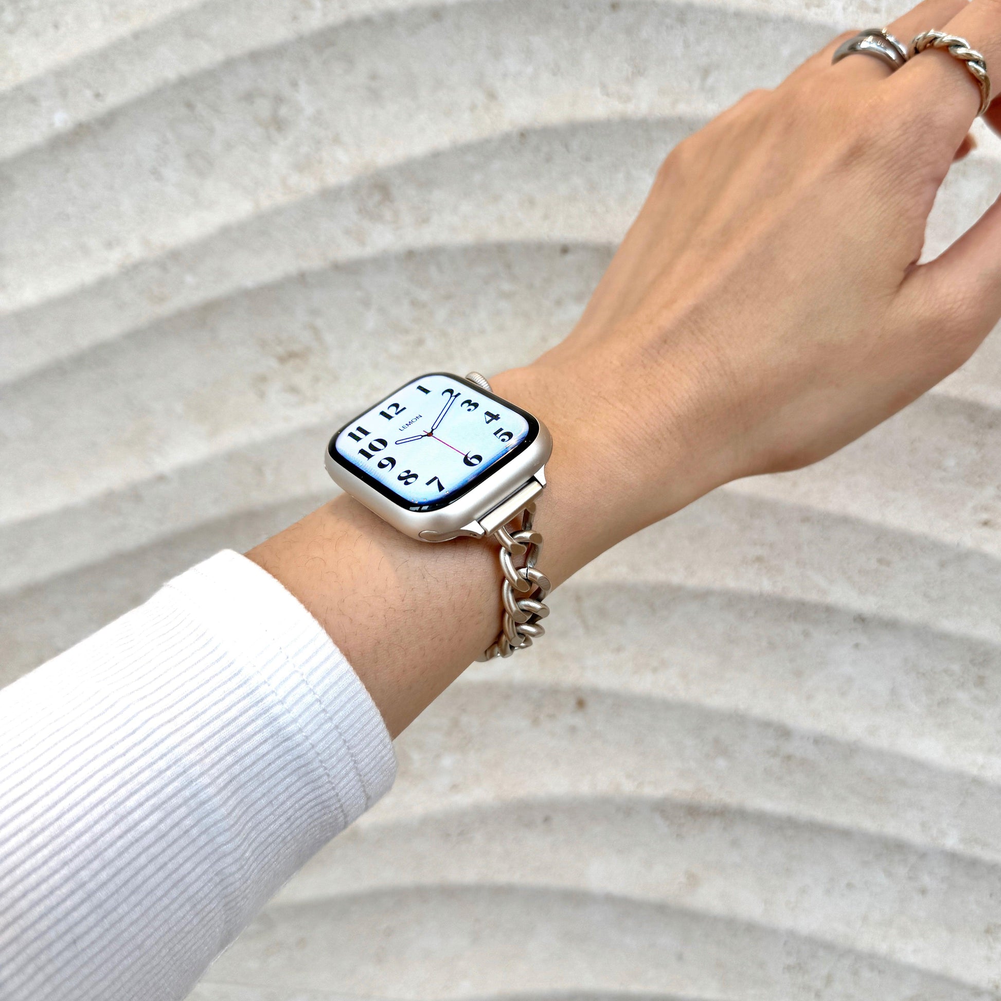 Slim Timeless Apple Watch Bracelet - Starlight